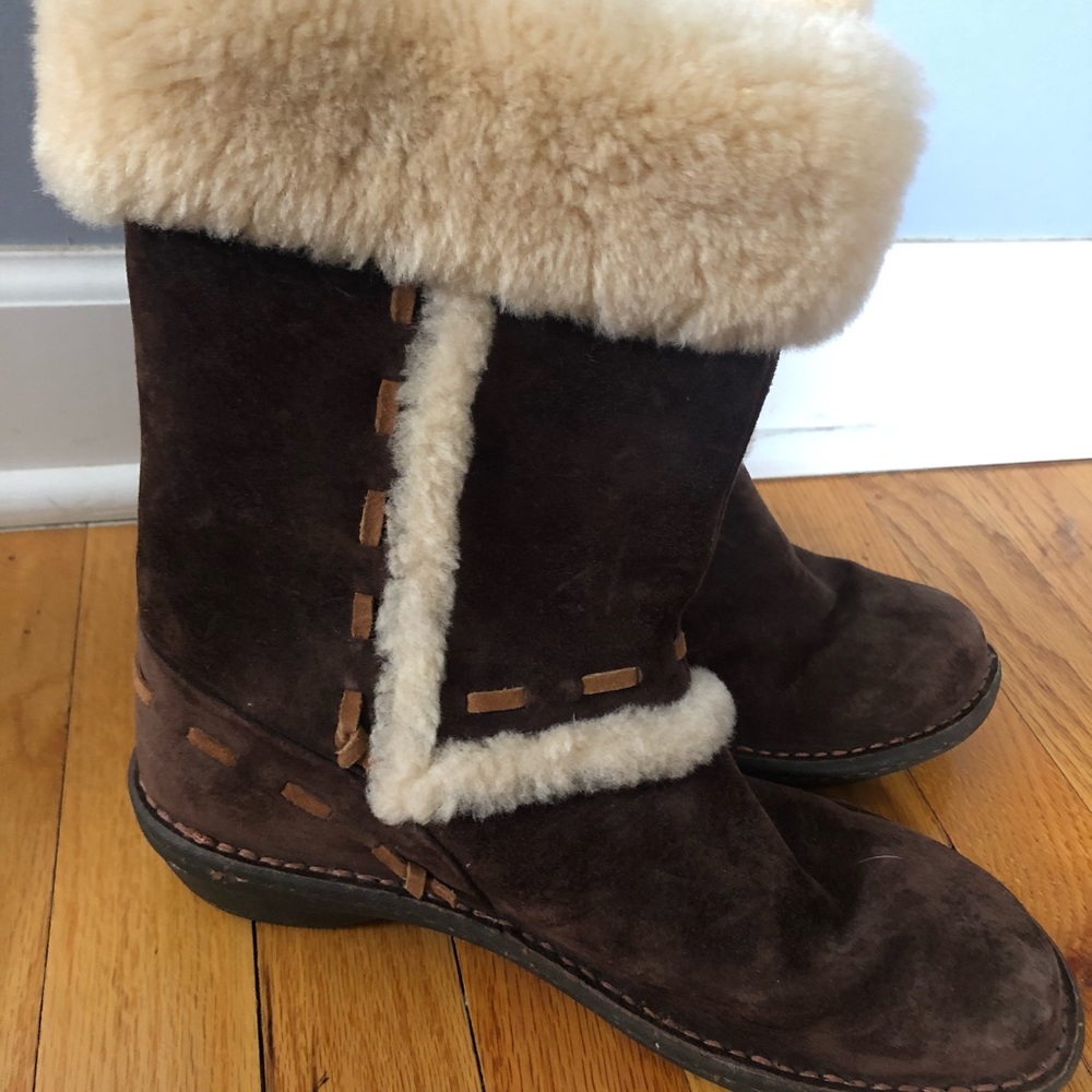 Ugg fur embellish boot